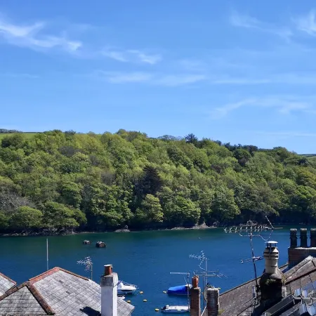 Modern Townhouse In Fowey, Cornwall, England