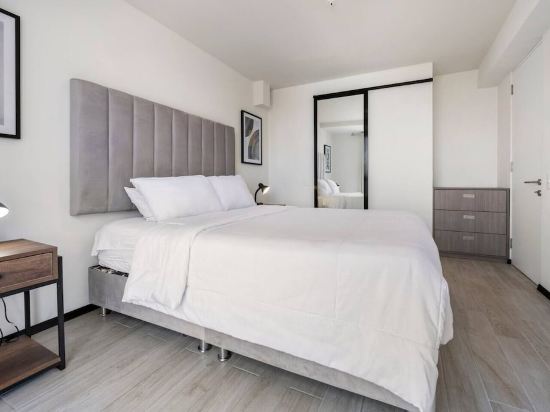 Ocean VIEW / Pool&Coworking / Queen bed / 13th floor