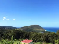T3 Montana 2, DESHAIES, 350 m Grande Anse, 5/7 people, 2 bedrooms + living room, terrace.