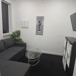 Quiet bright 2 bedroom 1 bathroom suite in town!