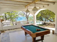 Beautiful located beach house