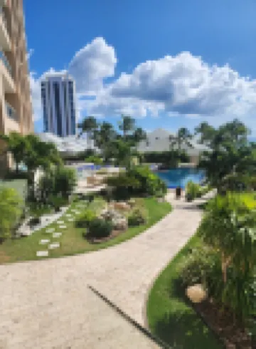 Luxurious 2BR Beachfront Condo: Embrace Coastal Living's Charm at The Cliff SXM!