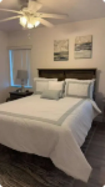 A single family home near beaches, Miami Dolphins Stadium & shopping outlets. 마이애미가든 호텔