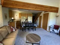 The Golden Bear - Golf, Ski and Downtown