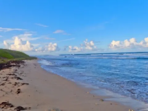 Luxurious Oceanfront Honeymoon Cottage - as seen on HGTV - Gated Subdivision Hotels in Northcentral