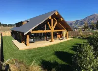 Unique Modern Log Home - Stunning Mountain Views, Designed for Comfort