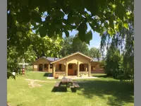 Chalet Kwikstaart on small-scale nature campsite 't Ol Gat Hotels in Zoutkamp