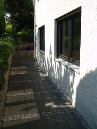 Living comfortably in Oberwalluf, enjoying the Rheingau, experiencing the Rhine - Main!