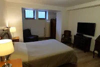 Superb character duplex in the European district