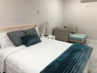 Charming 2-bedroom apartment with WiFi, AC in marvelous Nassau Hotels in 