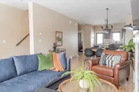 Sun Peaks Luxury Town House Hotels in Sun Peaks