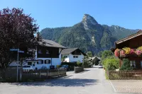 Relaxation in the Ammergau mountains, centrally located