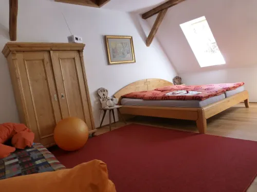 Light, stylish and comfortable in sonnenumfluteten timbered property