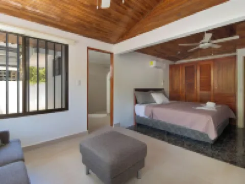 Casa Sueño Verde - Gated Home w/ Private Pool Hoteles en Sardinal