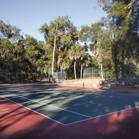 FUN Resort Studio Condo Close to Pool, Golf, Tennis, and Beach
