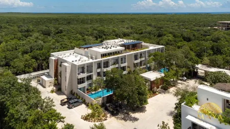 Nhoa 208A Lux 2Br Condo Jungle View in Aldea Zama