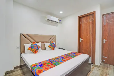 FabHotel Lotus Longue