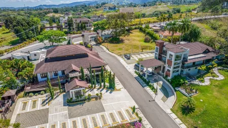 Vista del Campo Country Club & Villas