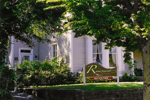 Rosemont B&B Cottages Hotels in Little Rock
