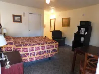 Little Shamrock Motel