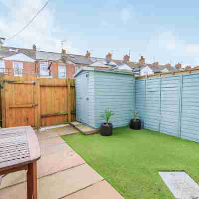 Keeling Hotel Exterior