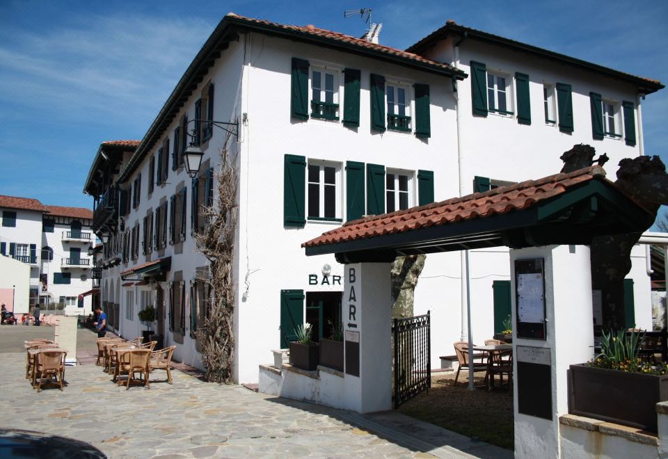 hotel overview picture