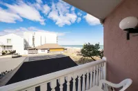 Boardwalk Plaza Hotel - Ocean View