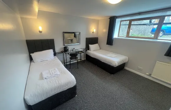 阿伯丁迷失旅館