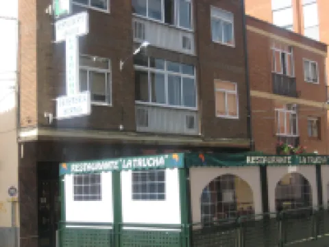 Hostal Restaurante la Trucha Hotels in Benavente
