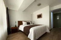 Faraona Grand Hotel - 4 estrellas