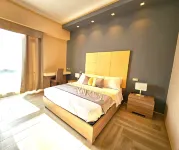 Astoria Supreme - Modern Boutique Suites - 3-Star