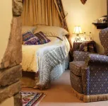 Bear Crickhowell فنادق في Llantilio Pertholey