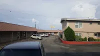 Cactus Inn and Suites
