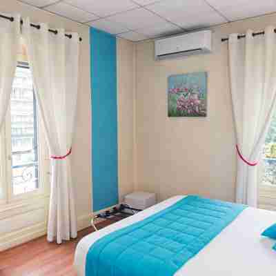 Logis Hôtel la Commanderie de Champarey Rooms