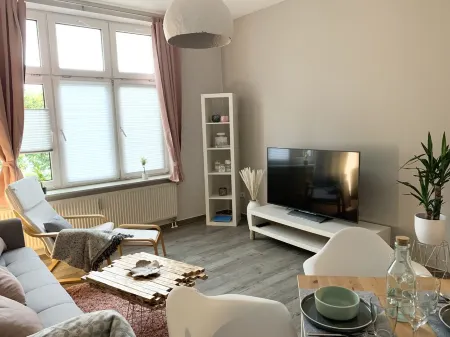 Premium city apartment * underground parking, Netflix, Prime *