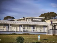Harbour View Apartments