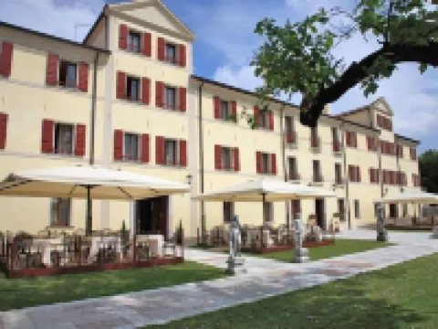 Park Hotel Villa Carpenada Hotels in Belluno