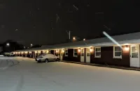 Bay Motel Hotels in Howard