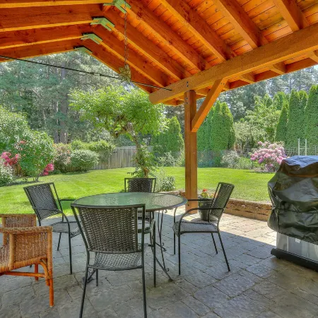 Living Color 2 Bedroom Home by Redawning