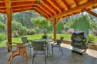 Living Color 2 Bedroom Home by Redawning - balcony