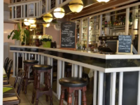 Logis Hôtel Restaurant le Continental Hotels in Chateauroux