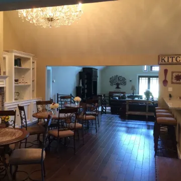 Maple Creek Bed&Breakfast