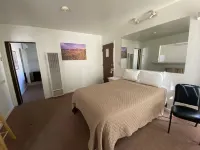 Bristlecone Motel