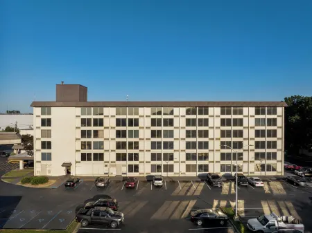 USA Economy Lodge Отели в г. Бойлинг Спрингс