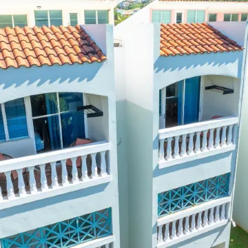 Golden Dream Studio 306 B