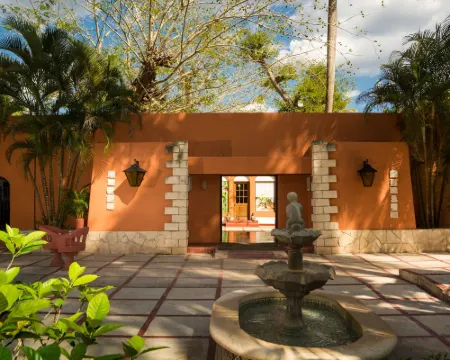 Villas Arqueologicas Chichen Itza Hotels in Tinum
