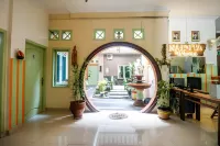 RedDoorz Near Kartini Mall Lampung
