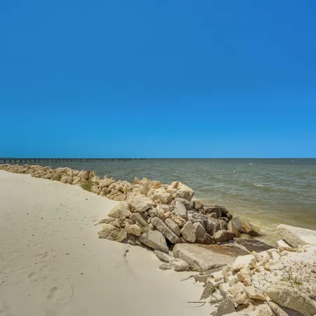 Luxe Beachfront Windmark Cottage w/ Deck!