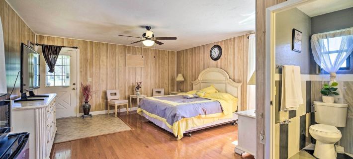 Sebring Retreat - Lanai, Pool and Gas Grill! Hotels in Highlands County