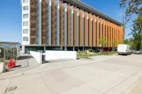 Beachfront Apartment With Indoor Pool and Sauna - 4-Star